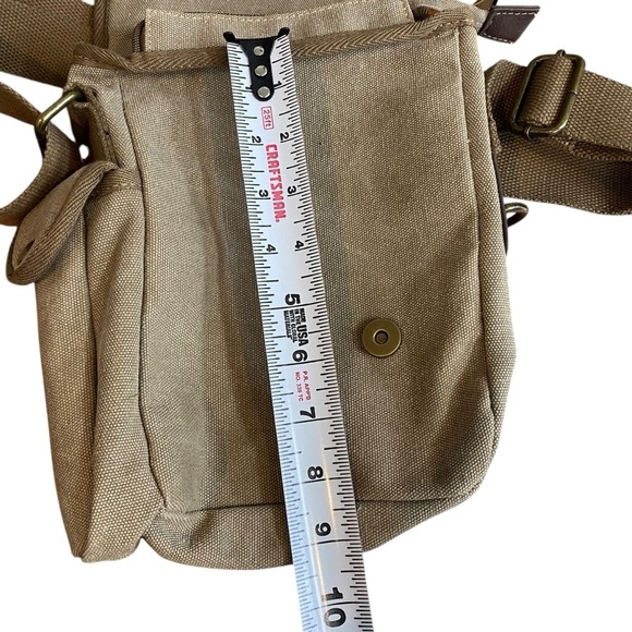 Cargoit Crossbody Travel Bag Cargo Canvas Flap Brown Tan Medium Adjustable strap - Picture 11 of 13